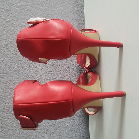 Voztey Milan Heels - Red - Picture 2 of 5